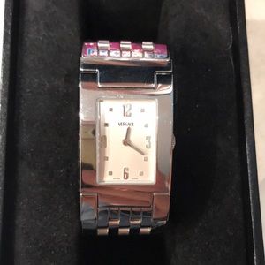 🔴💯VERSACE SOLID STAINLESS STEEL WATCH